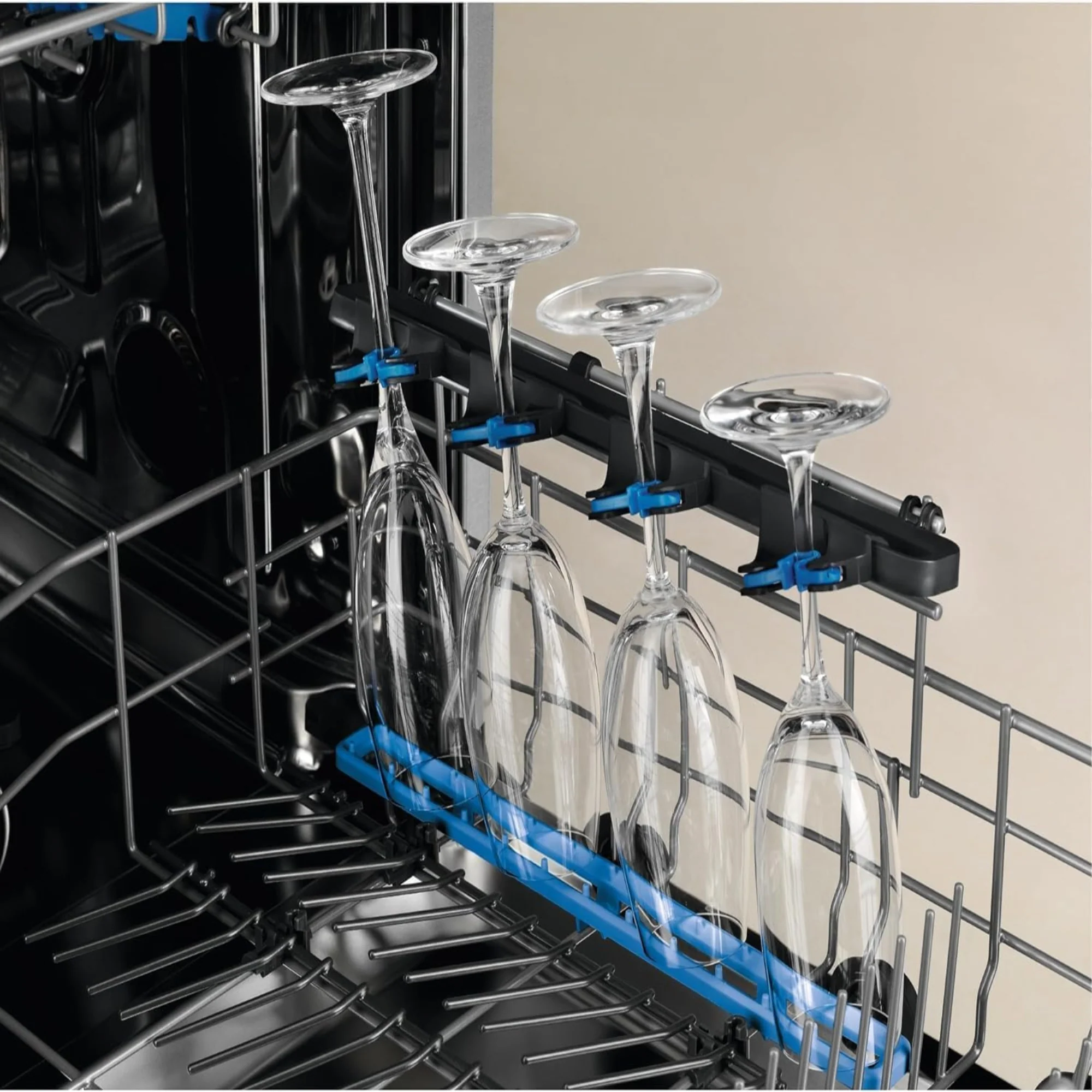 Electrolux 13 Place Settings Freestanding Dishwasher – 6 Programs Inverter Motor AirDry Technology Delay Start ESF5513LOX - Image 10